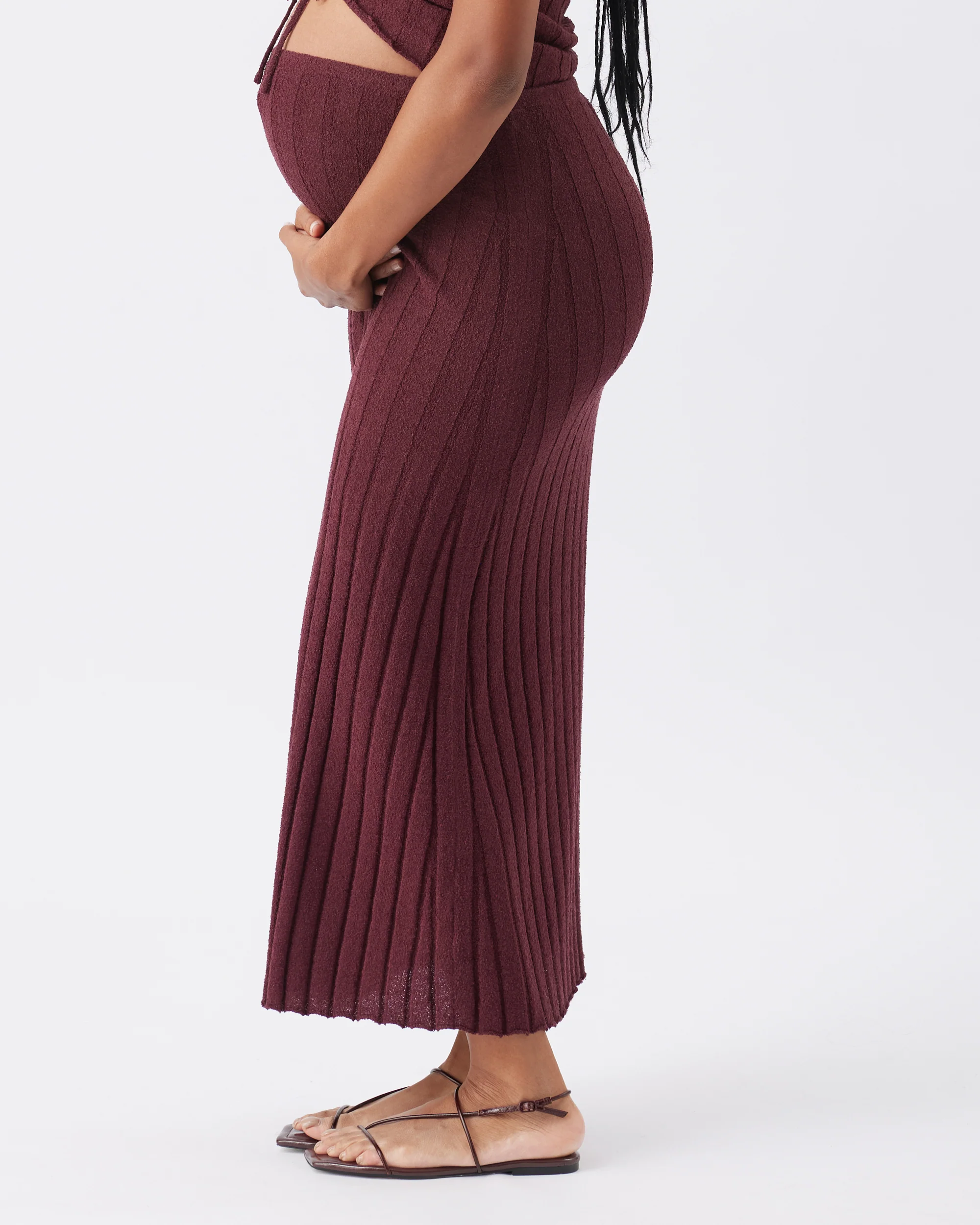 Charli Rib Knit Skirt  Maroon - Image 3