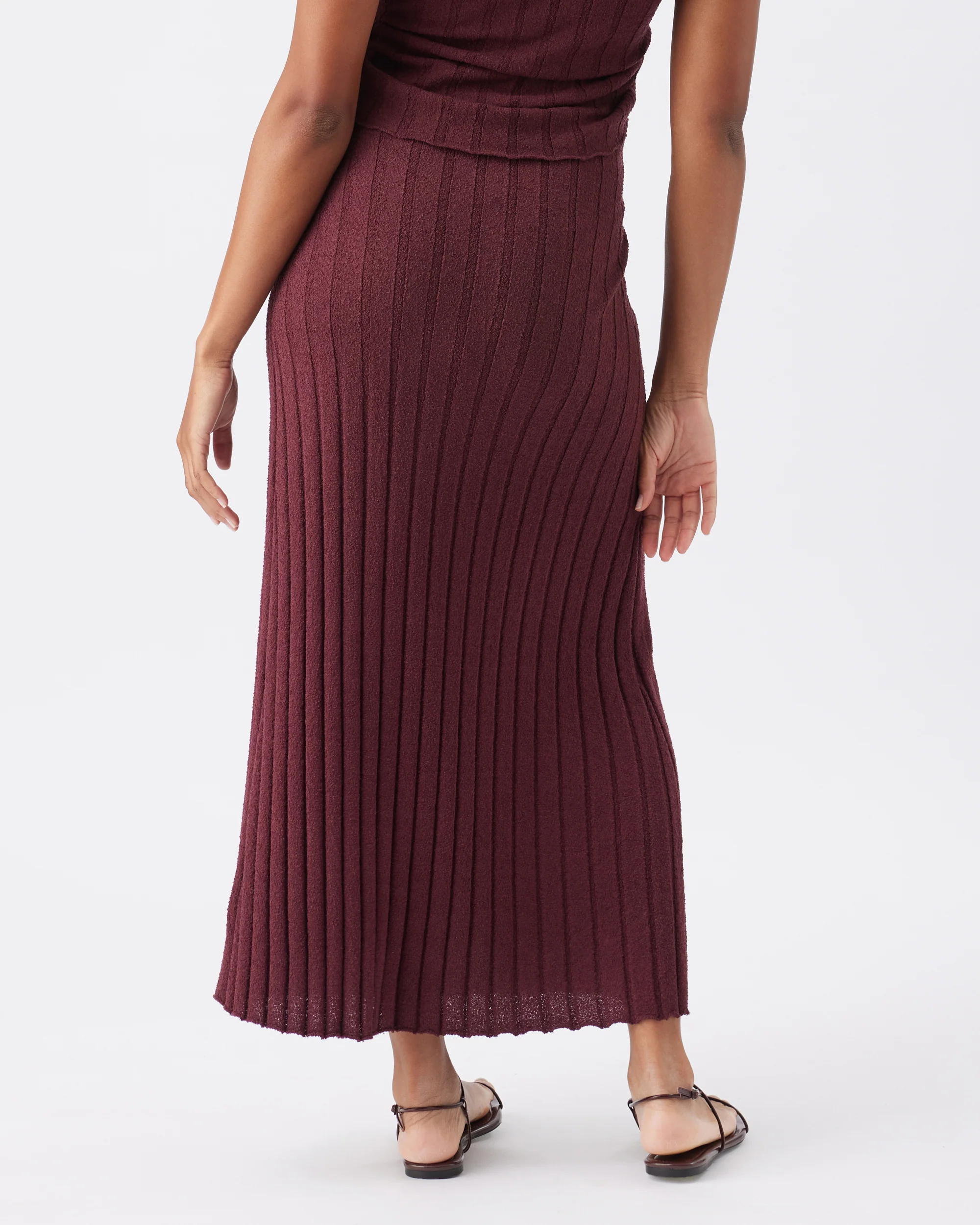 Charli Rib Knit Skirt  Maroon - Image 4