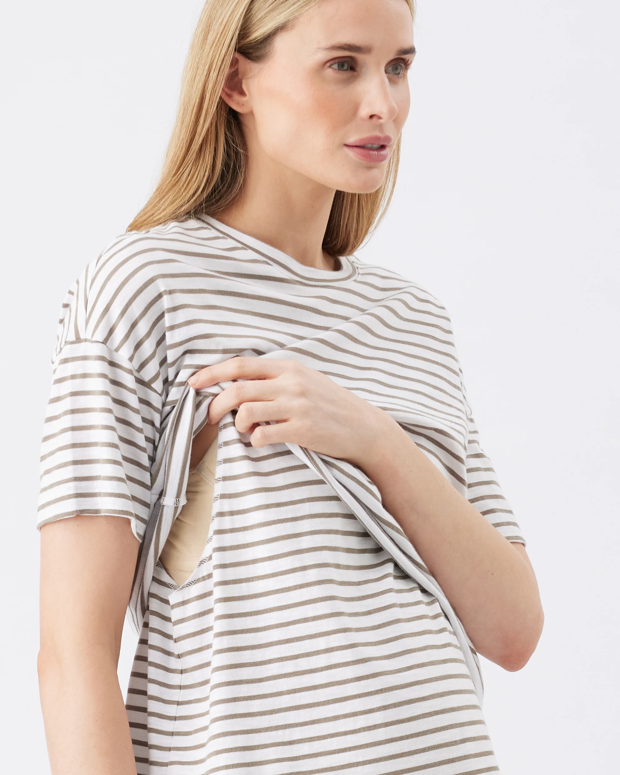 Claudette Nursing Tee  White / Olive - Image 5