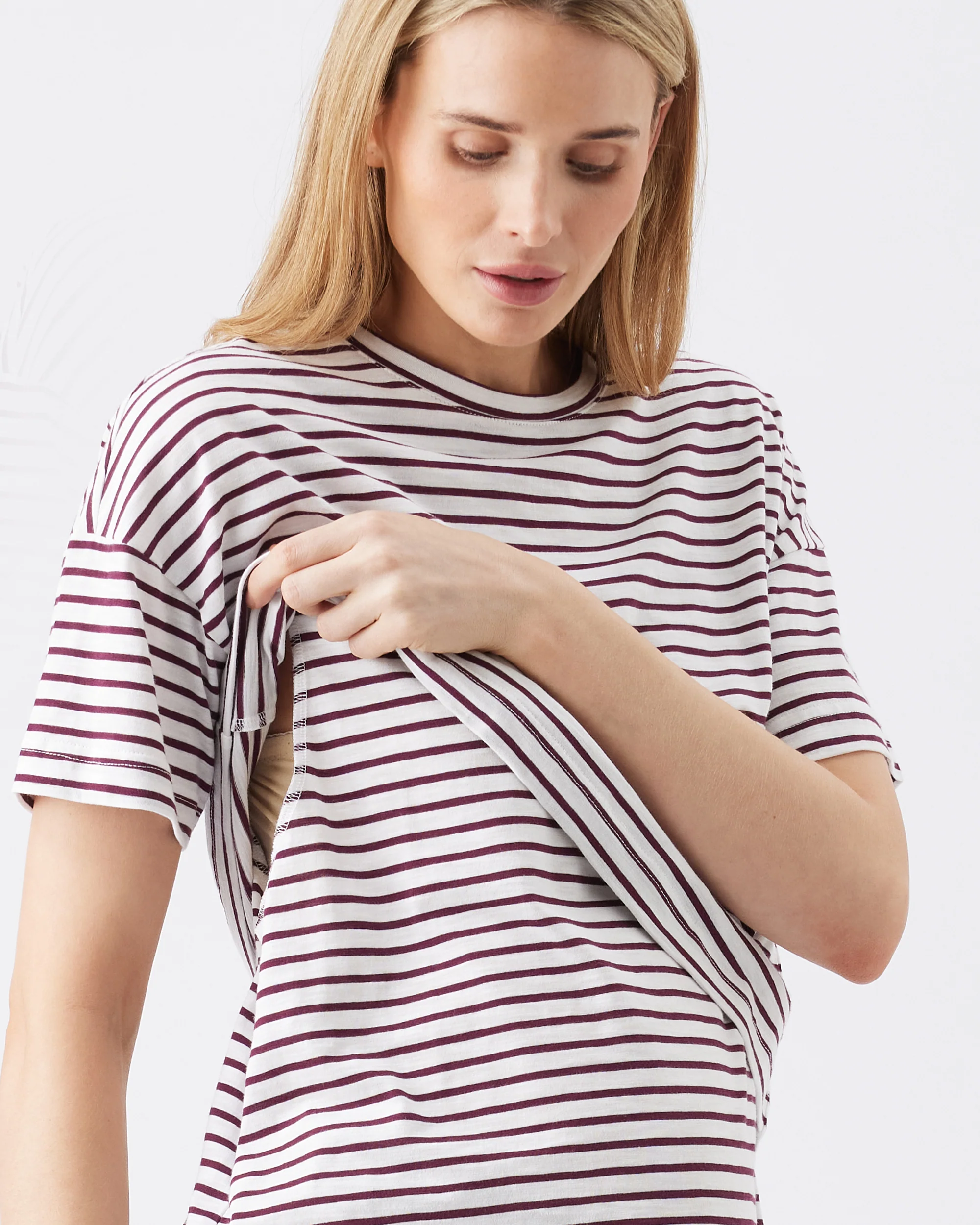 Claudette Nursing Tee  White / Maroon - Image 3