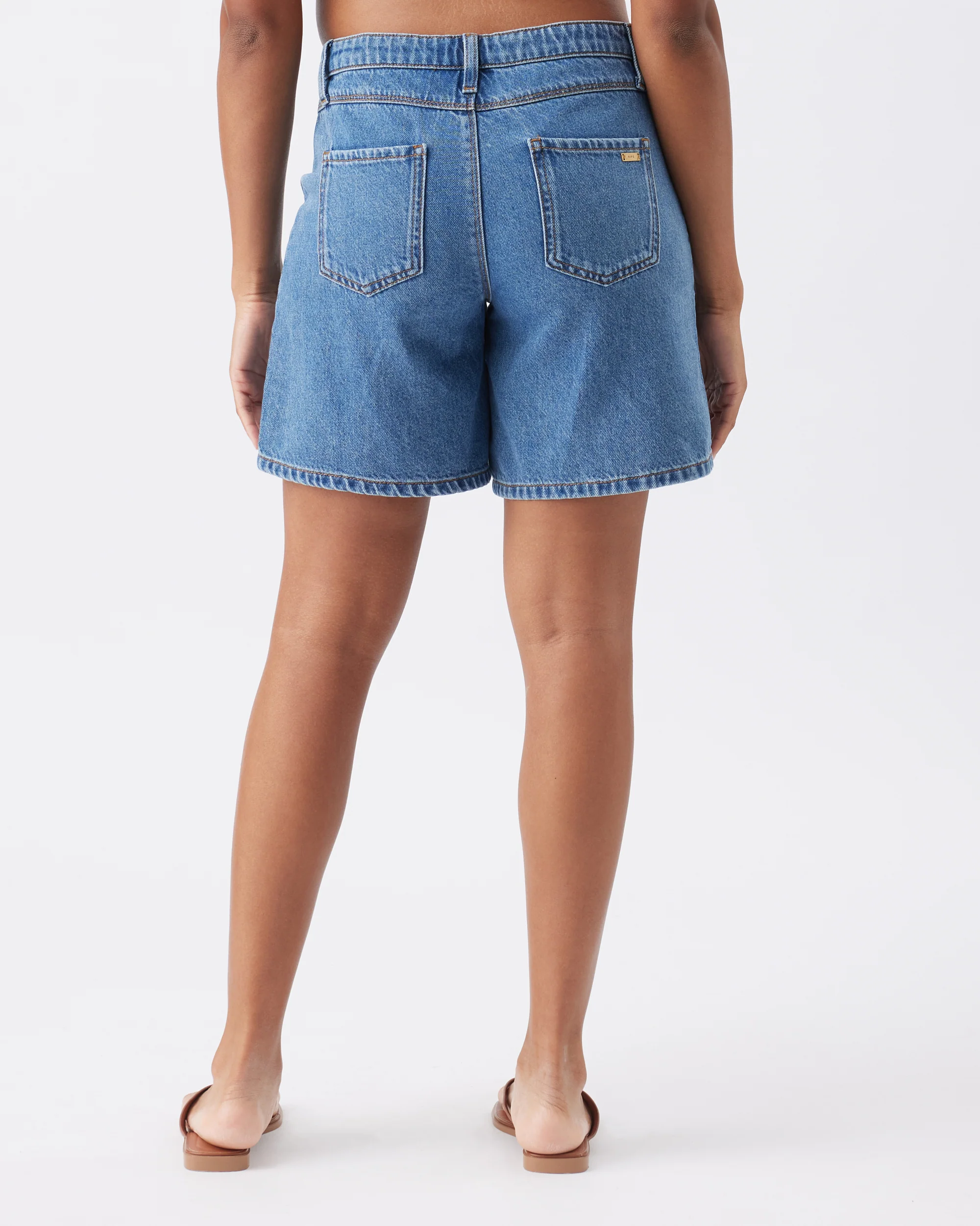 Dion Denim Short Classic Wash - Image 5