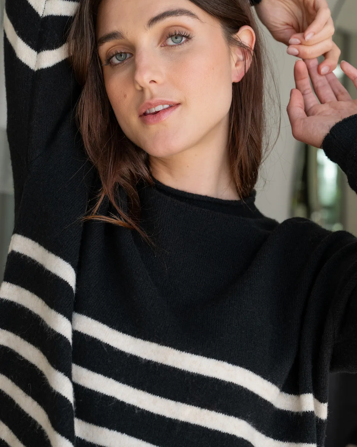 Gerrie Nursing Knit  Black / Vanilla - Image 4