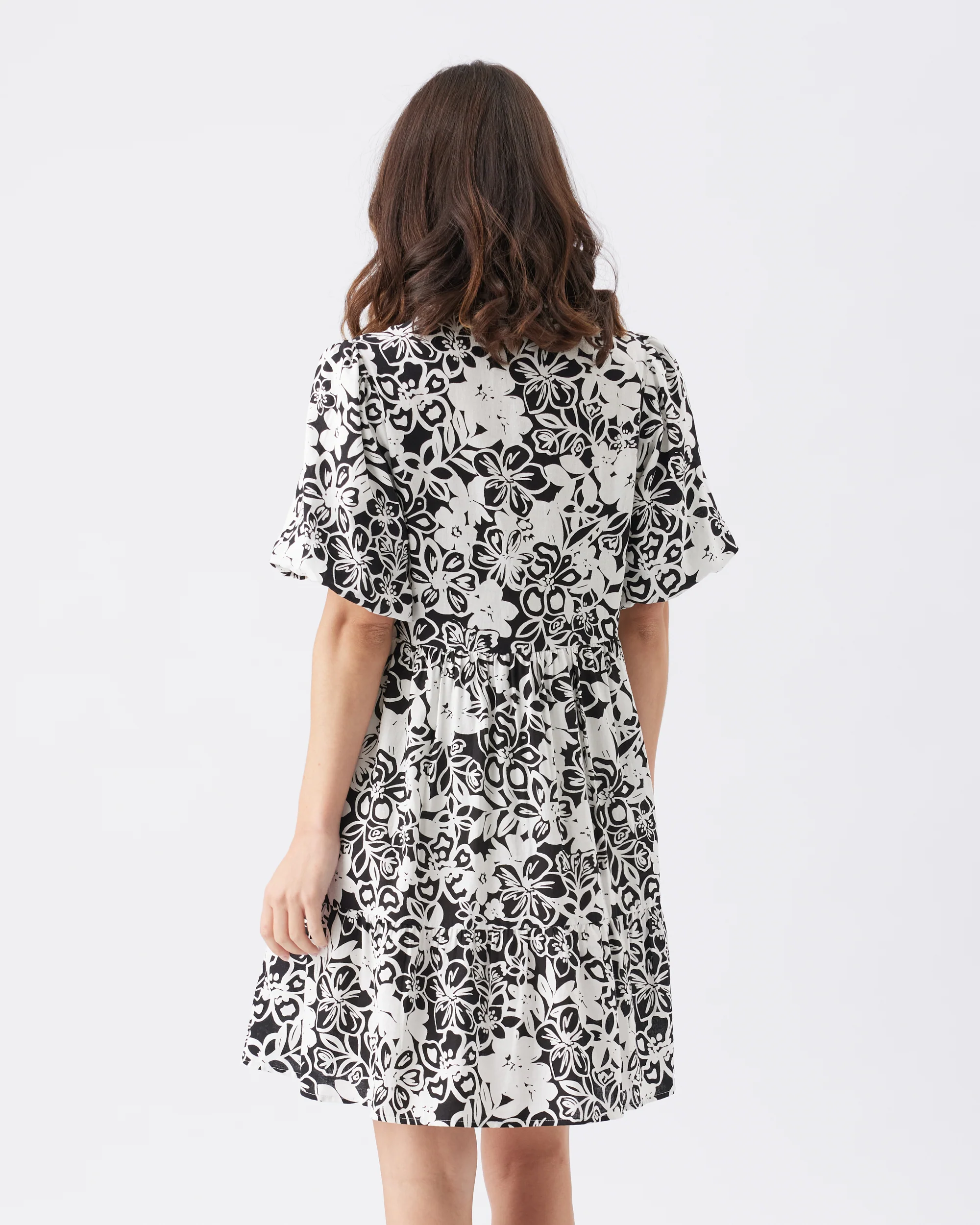 Nahla Linen Dress  Black / White - Image 4