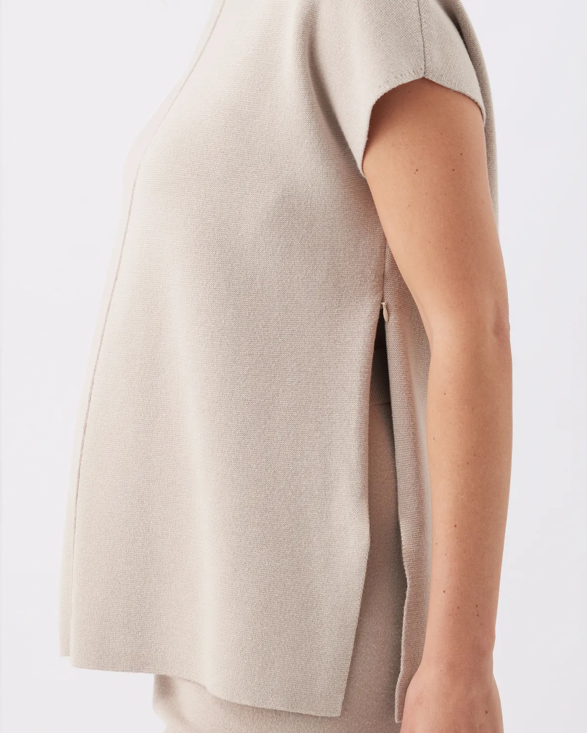 Nardia Nursing Knit Stone - Image 5