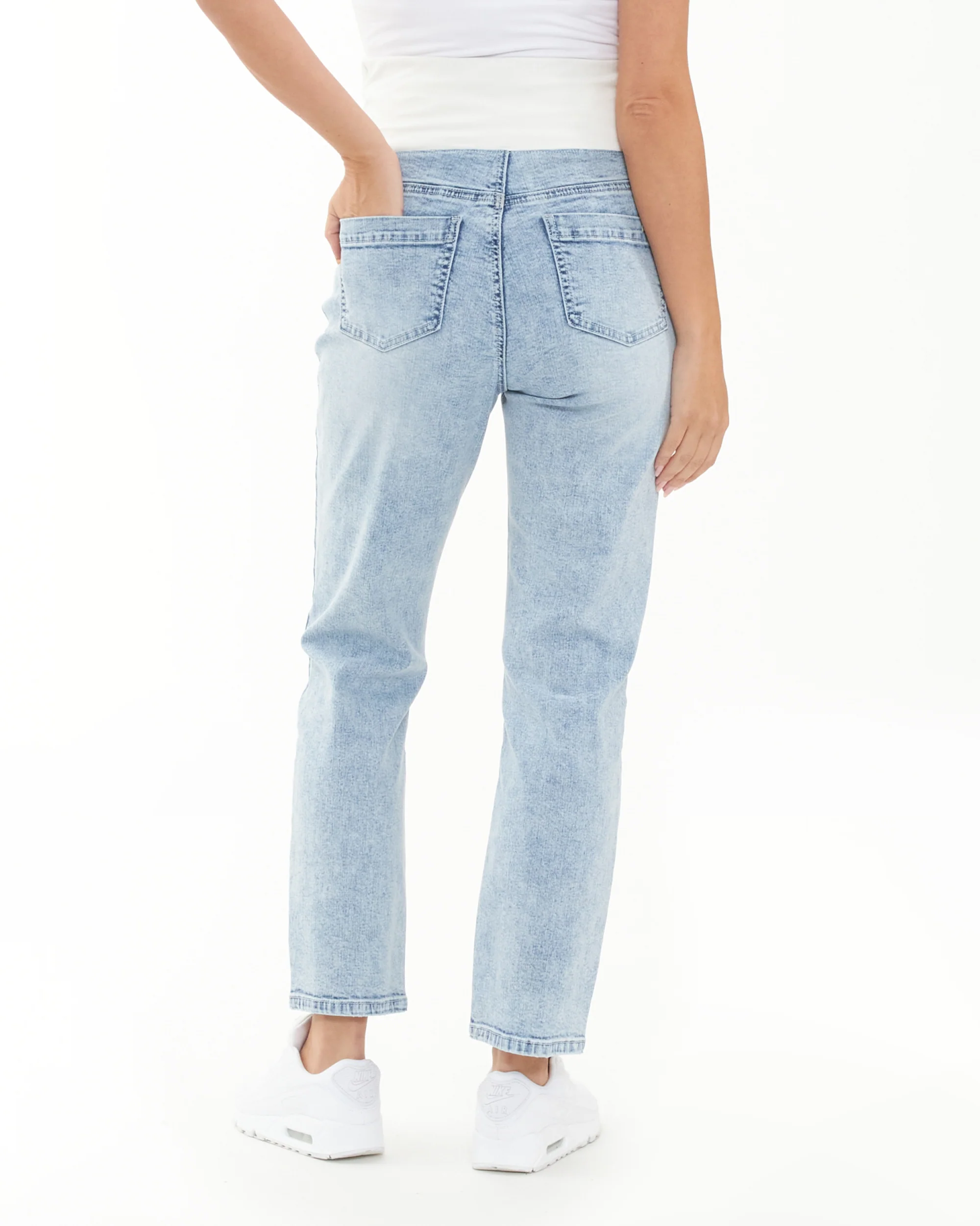 Nova Over Bump Crop Jean Blue Haze - Image 5