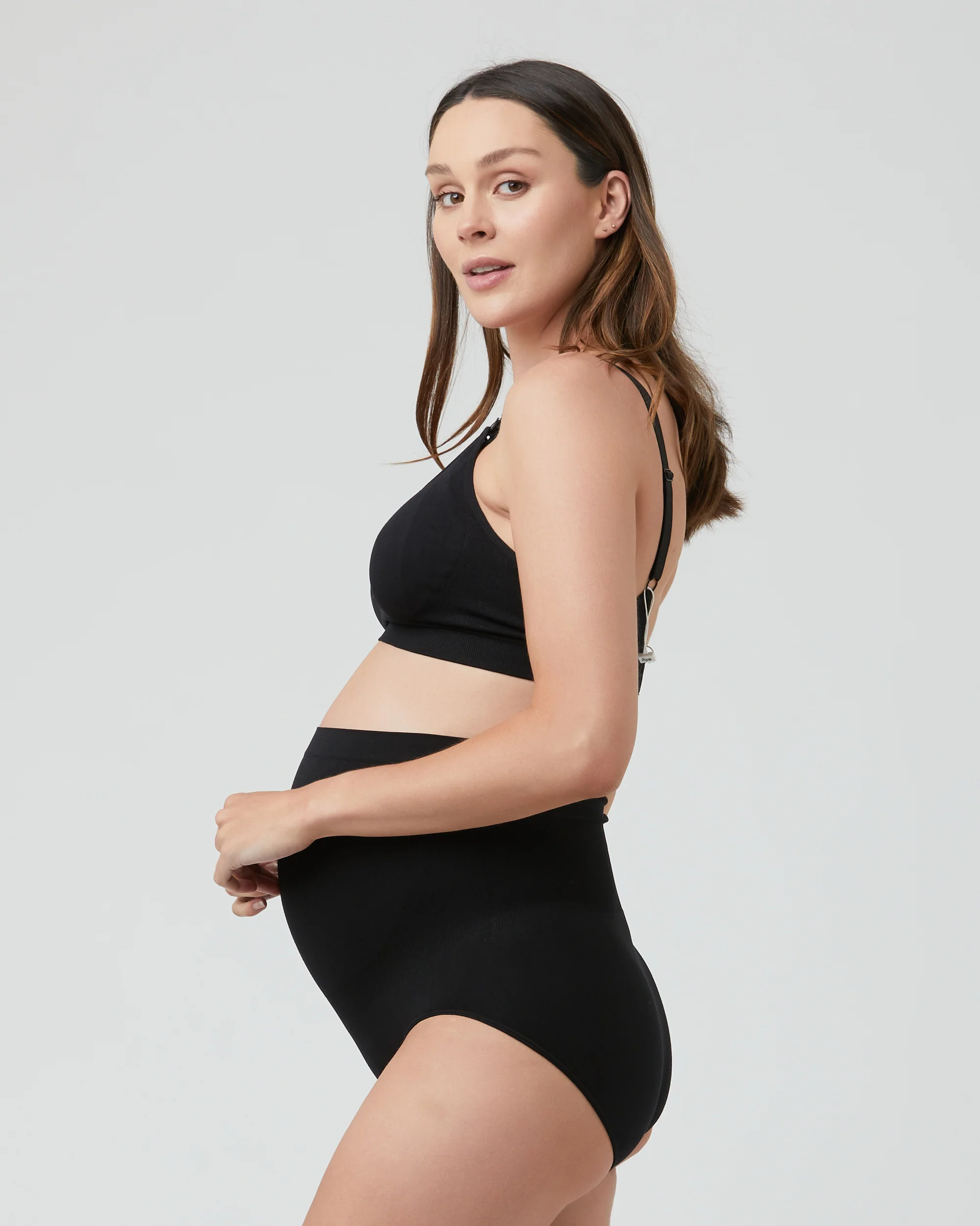 Seamless Nursing Bra Black - Image 4