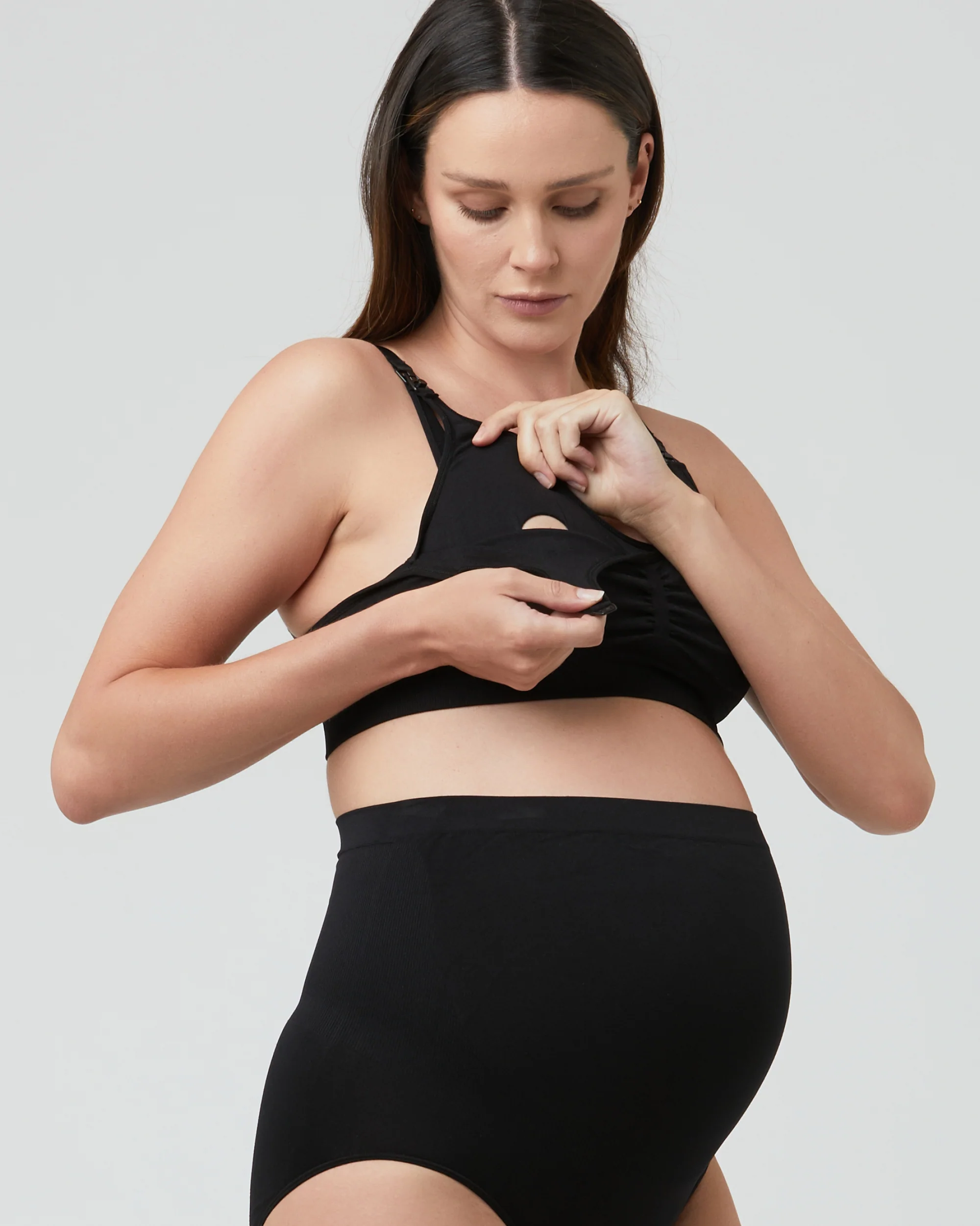 Seamless Pumping & Nursing Bra Black - Image 5