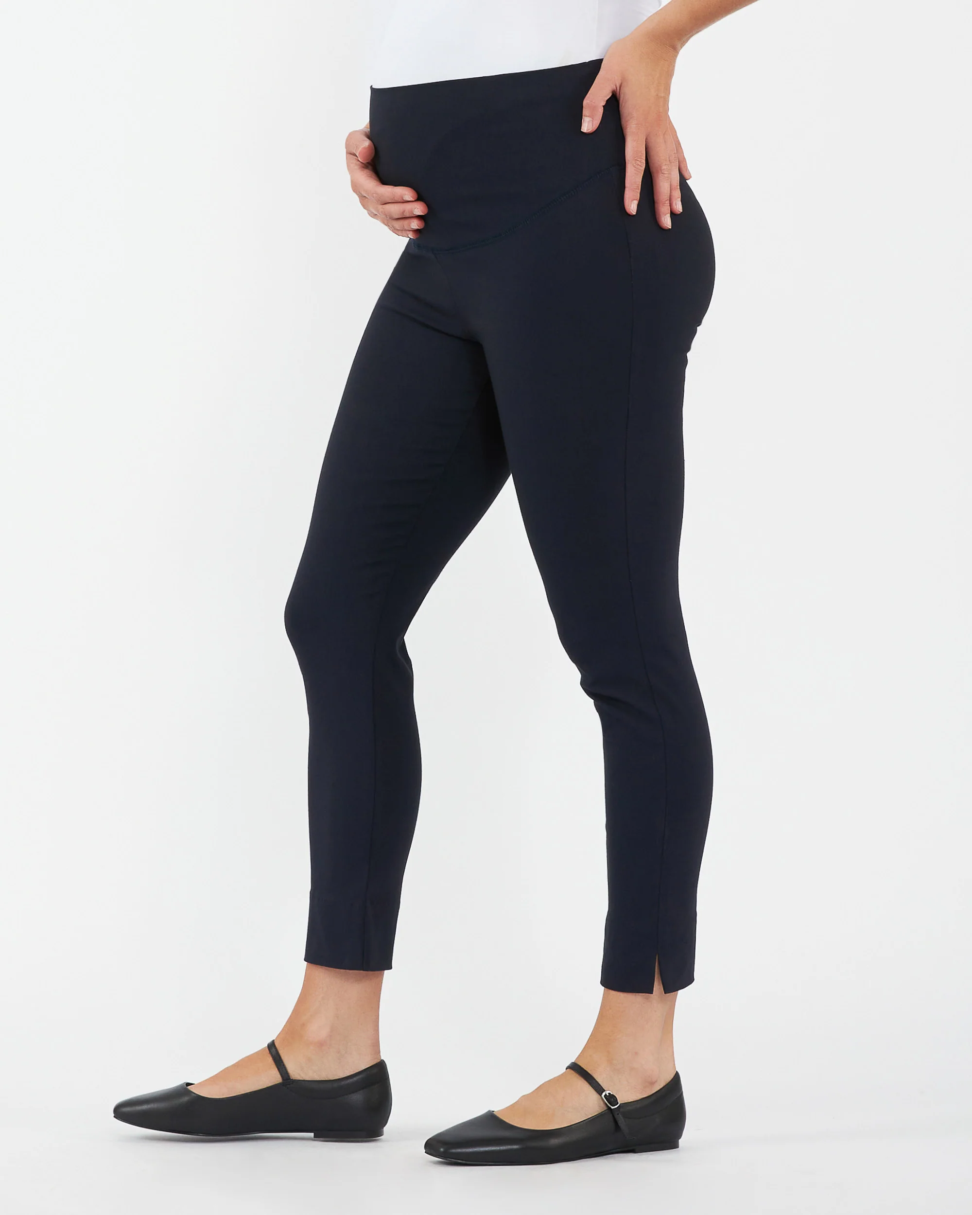 Suzie Capri Pant Navy - Image 4