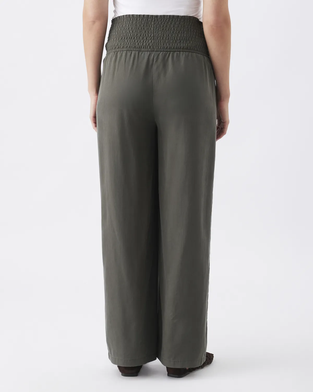 Wide Leg Tencel Pant Olive - Image 4