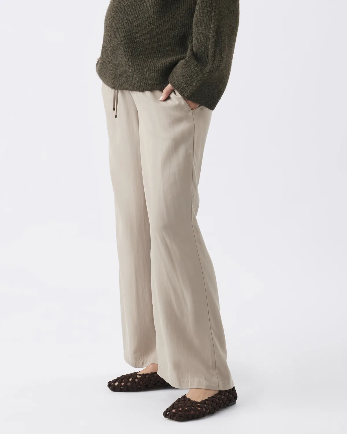 Wide Leg Tencel Pant Taupe - Image 4