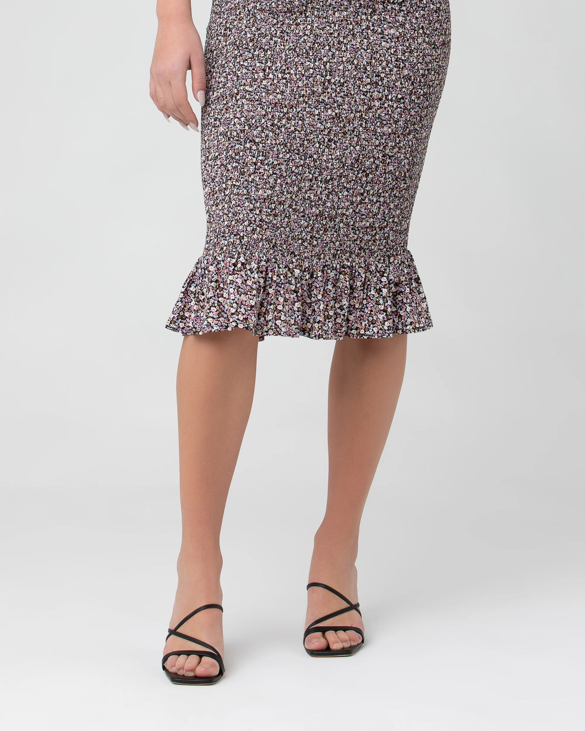 Willow Shirred Dress  Black - Image 6